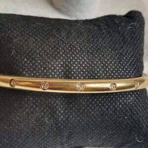 Vintage Women's Fashion Heavy Metal Gold Tone Bangle Bracelet
